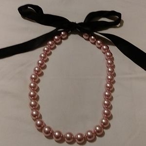 Necklace pearls